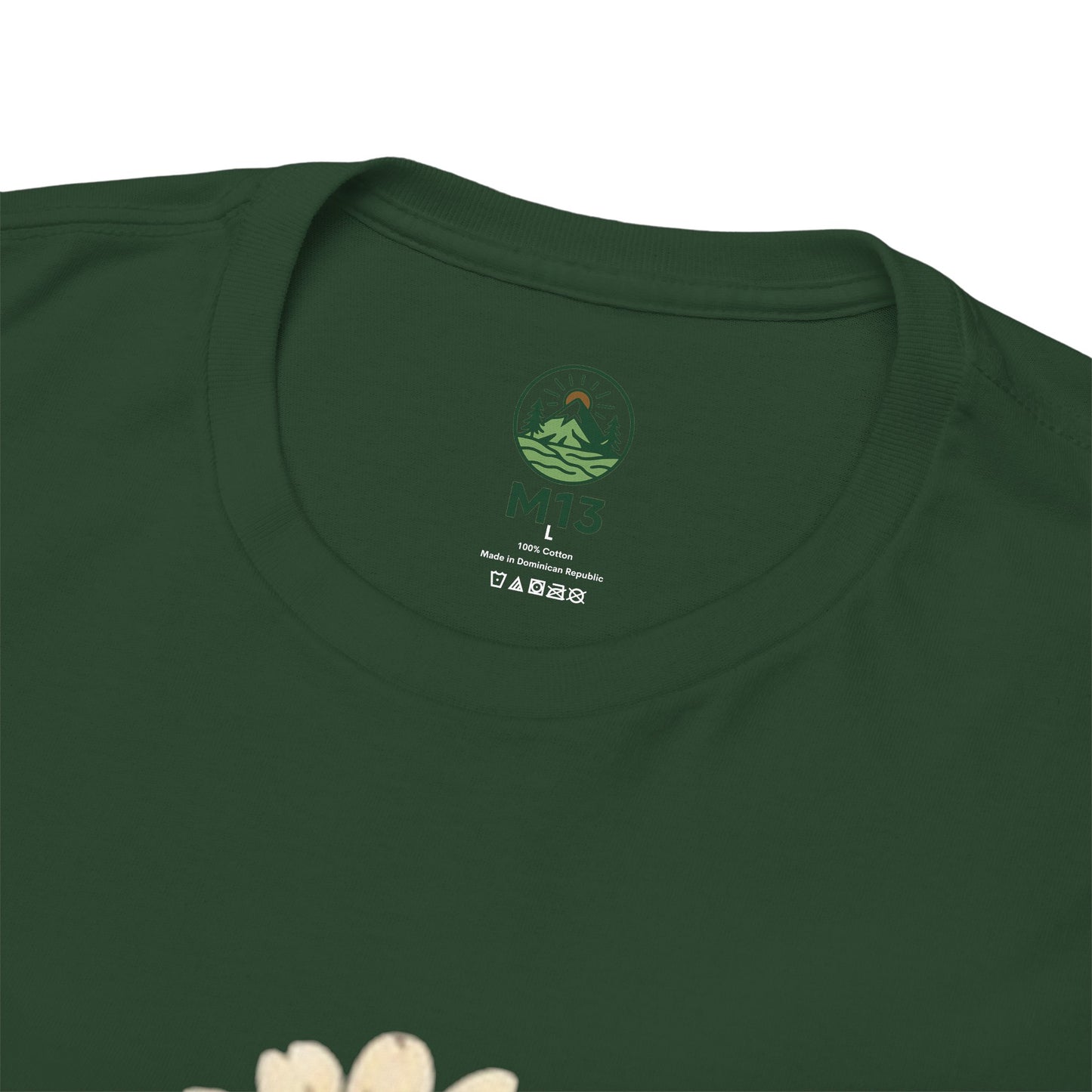 Minimalist Flower Roots T-Shirt – Nature Inspired Graphic Tee, Botanical Design, Aesthetic Plant Shirt, Unisex Cotton Tee
