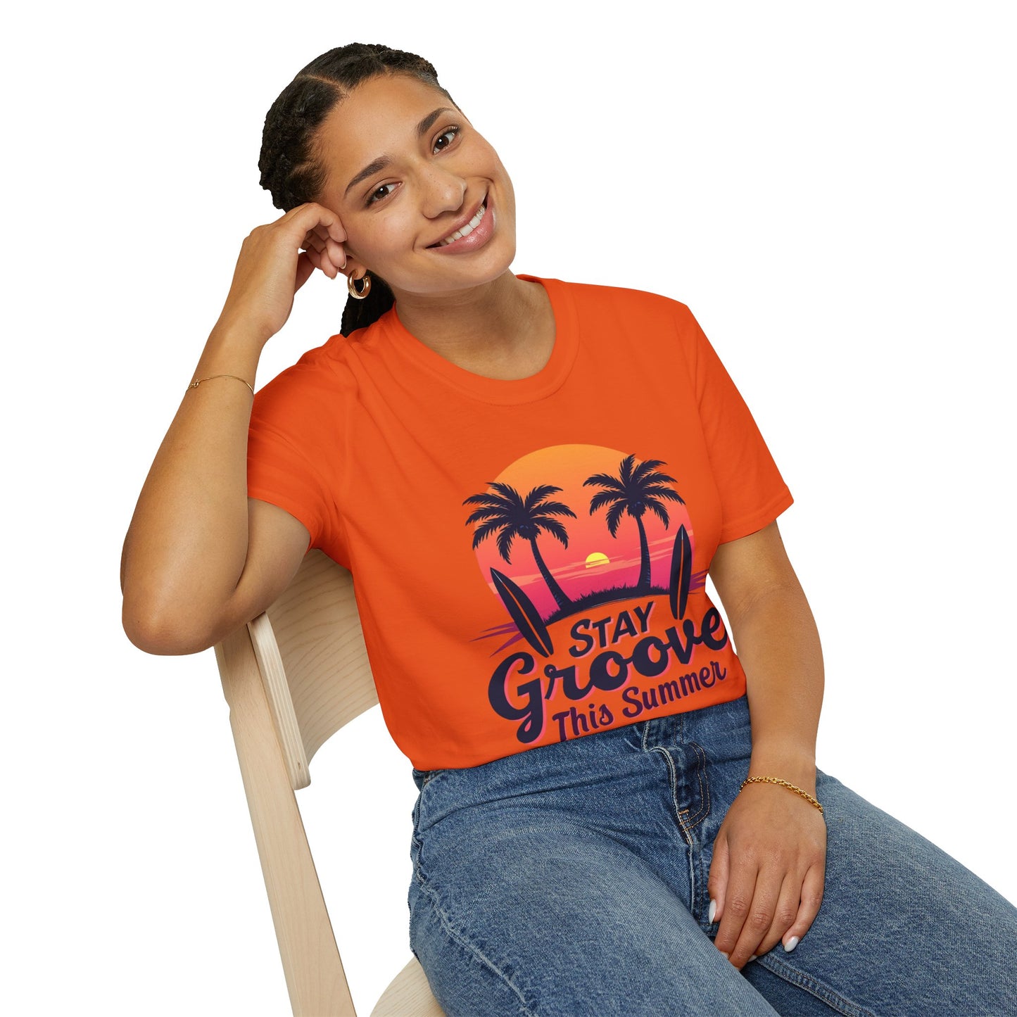 Stay Groovy Summer T-Shirt – Retro Vibe Graphic Tee