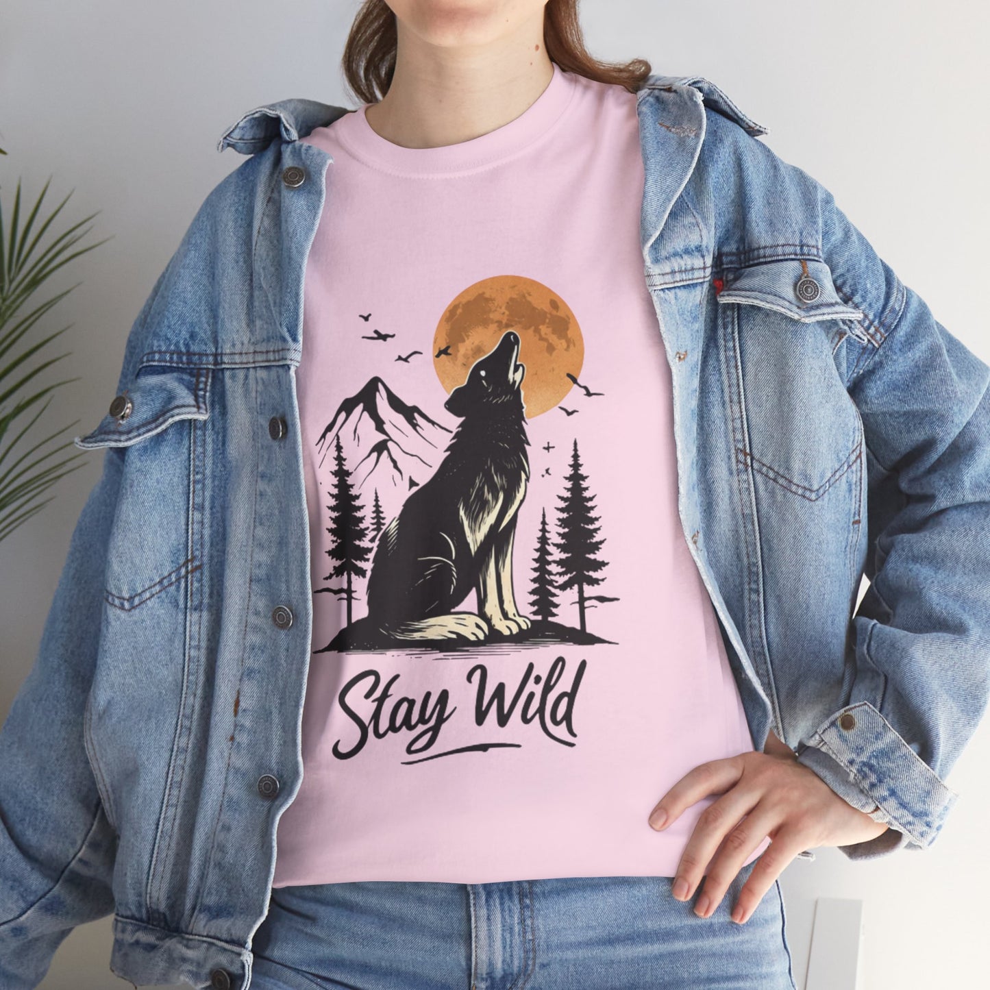 Howling Wolf Stay Wild Shirt – Aesthetic Nature Tee for Outdoor Lovers & Adventure Souls