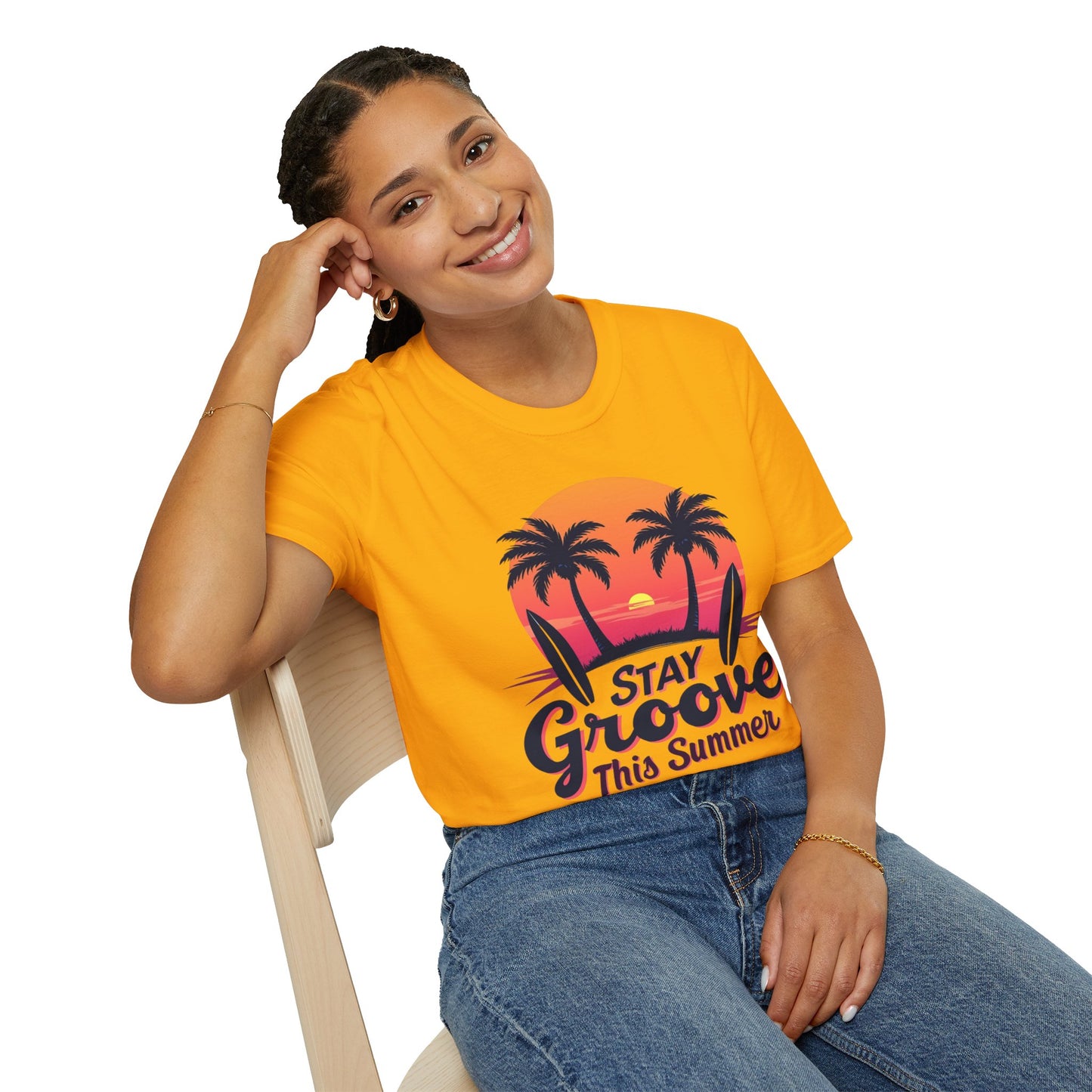 Stay Groovy Summer T-Shirt – Retro Vibe Graphic Tee