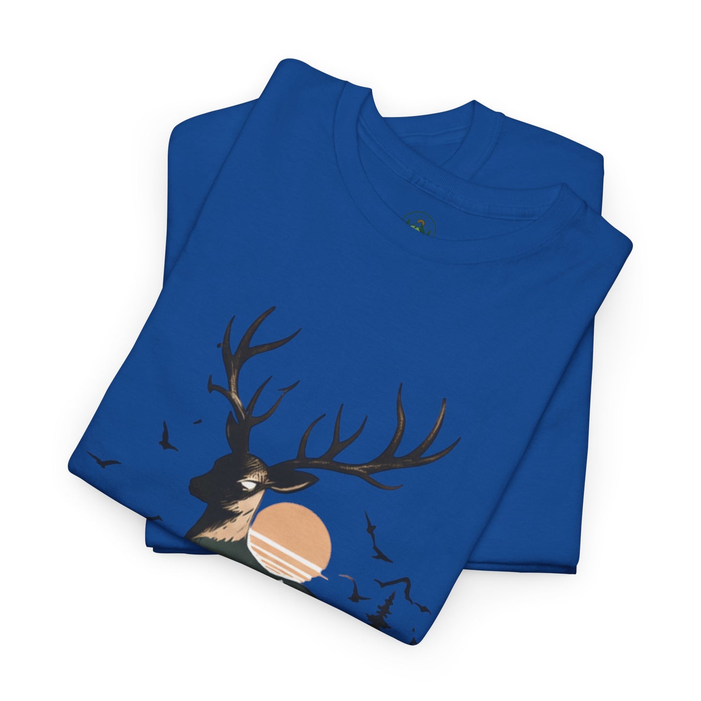 Minimalist Deer Nature T-Shirt – Forest Wildlife Graphic Tee, Calm Aesthetic Shirt