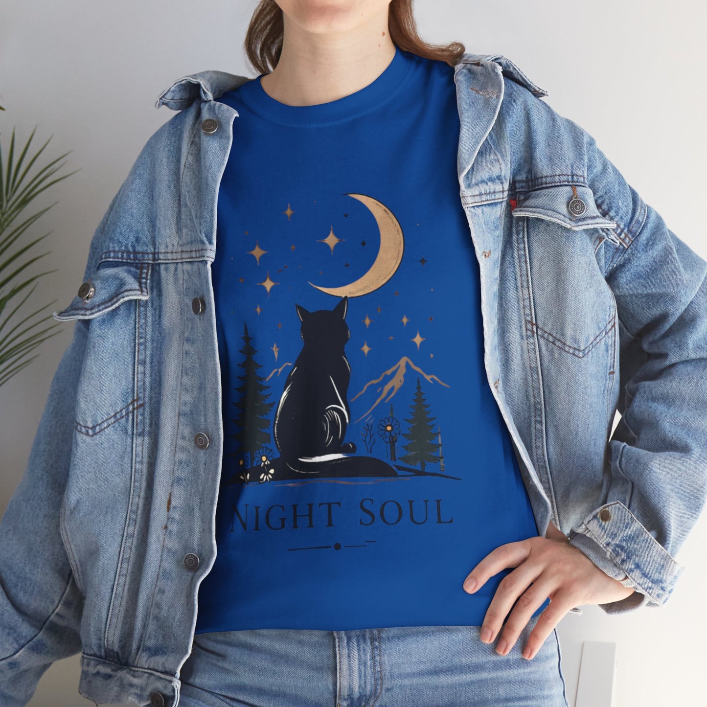 Black Cat Moon T-Shirt – Night Soul Aesthetic Tee, Minimalist Cat Lover Shirt